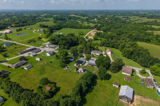913 Kirksville Road, Richmond, KY 40475