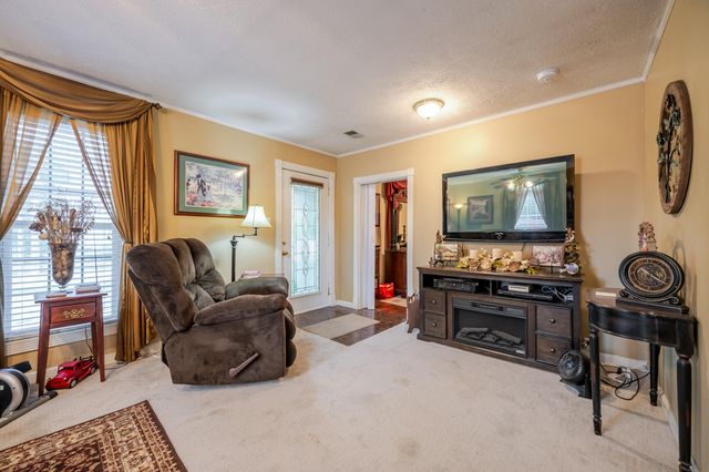 913 Kirksville Road, Richmond, KY 40475