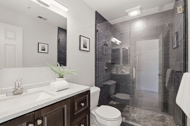 444 San Antonio Road 7B, Palo Alto, CA 94306