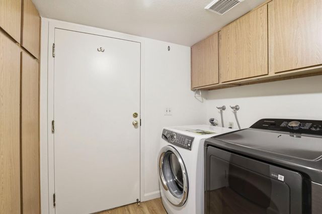 444 San Antonio Road 7B, Palo Alto, CA 94306