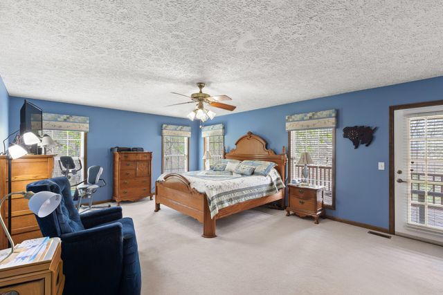 7363 New Chapel Rd, Springfield, TN 37172