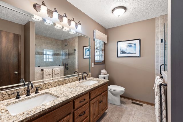 7363 New Chapel Rd, Springfield, TN 37172