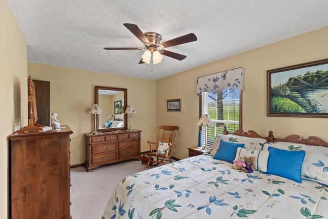 7363 New Chapel Rd, Springfield, TN 37172
