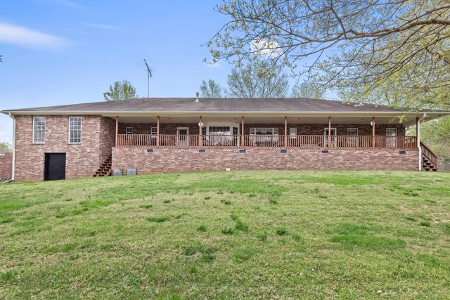 7363 New Chapel Rd, Springfield, TN 37172
