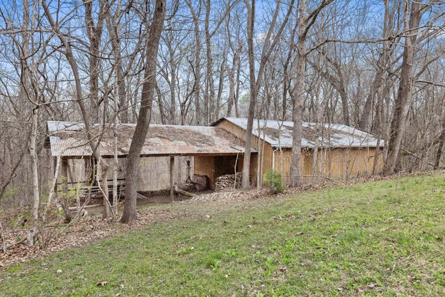 7363 New Chapel Rd, Springfield, TN 37172