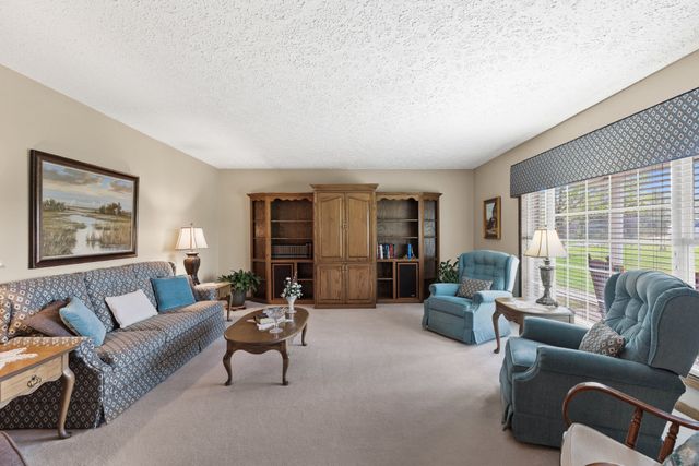 7363 New Chapel Rd, Springfield, TN 37172