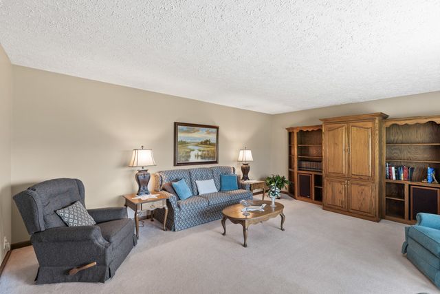 7363 New Chapel Rd, Springfield, TN 37172