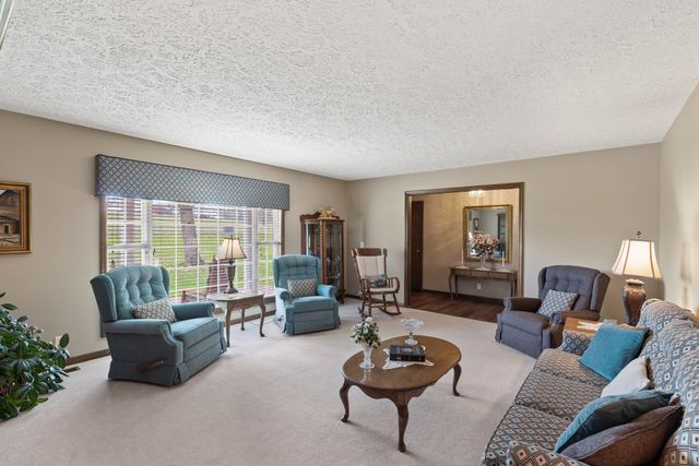 7363 New Chapel Rd, Springfield, TN 37172