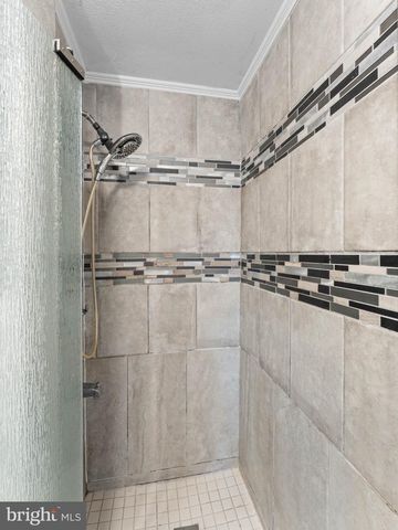 1-A ASHWOOD AVE, Gloucester City, NJ 08030