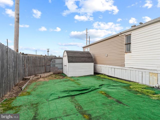 1-A ASHWOOD AVE, Gloucester City, NJ 08030