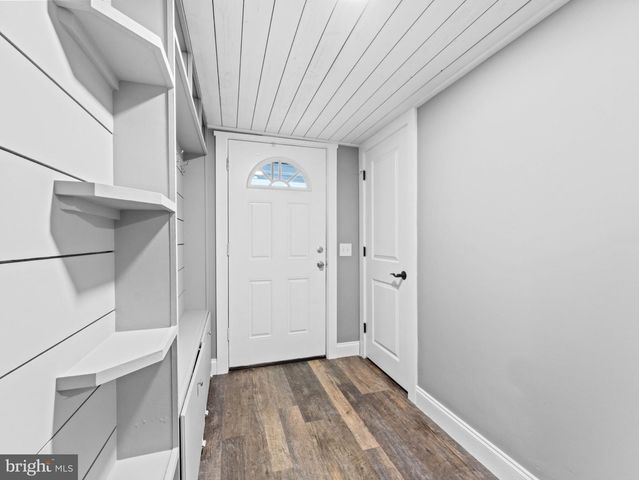 1-A ASHWOOD AVE, Gloucester City, NJ 08030