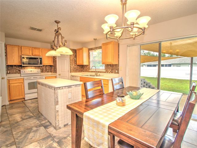 17 FIR DRIVE TRACE, Ocala, FL 34472