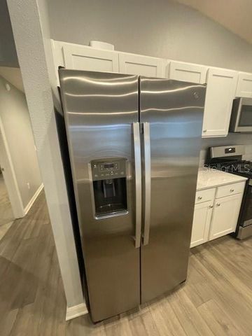 1221 SEAN CURRAN COURT, The Villages, FL 34762