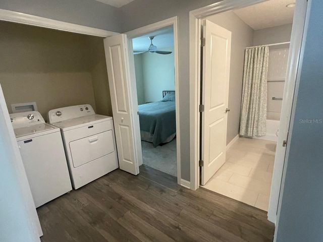 1221 SEAN CURRAN COURT, The Villages, FL 34762