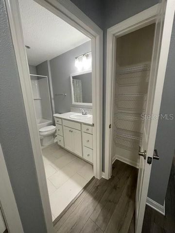 1221 SEAN CURRAN COURT, The Villages, FL 34762