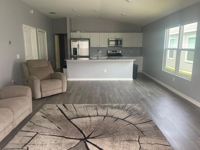 1221 SEAN CURRAN COURT, The Villages, FL 34762