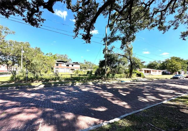 414 & 418 E EMILY + 167408-0000 STREET, Tampa, FL 33603