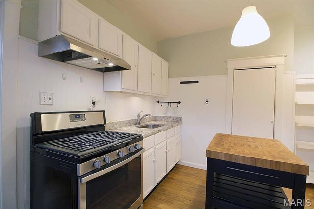 6914 Corbitt Avenue, University City, MO 63130