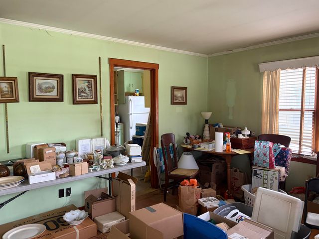 10 W 37th Avenue, Hobart, IN 46342