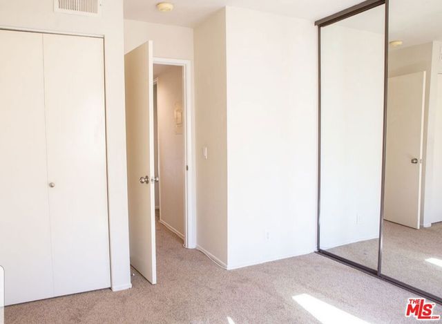 27656 Ironstone Drive 2, Canyon Country, CA 91387