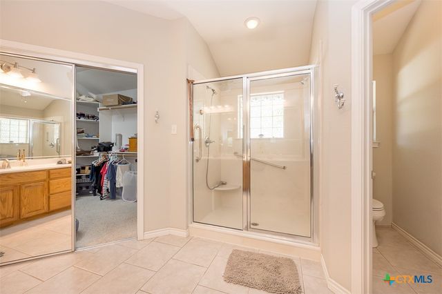 299 White Oak Drive, Killeen, TX 76549