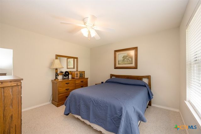 299 White Oak Drive, Killeen, TX 76549