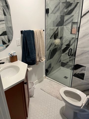 144 Old Colony Ave 303, Boston, MA 02127