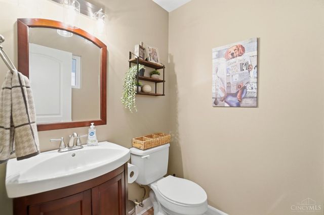 3723 Carlton Avenue, Fairfax, OH 45227