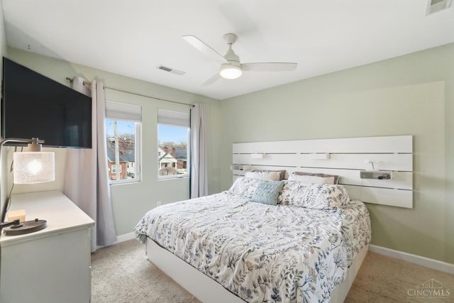 3723 Carlton Avenue, Fairfax, OH 45227