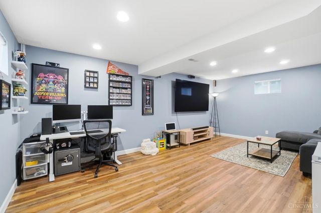 3723 Carlton Avenue, Fairfax, OH 45227