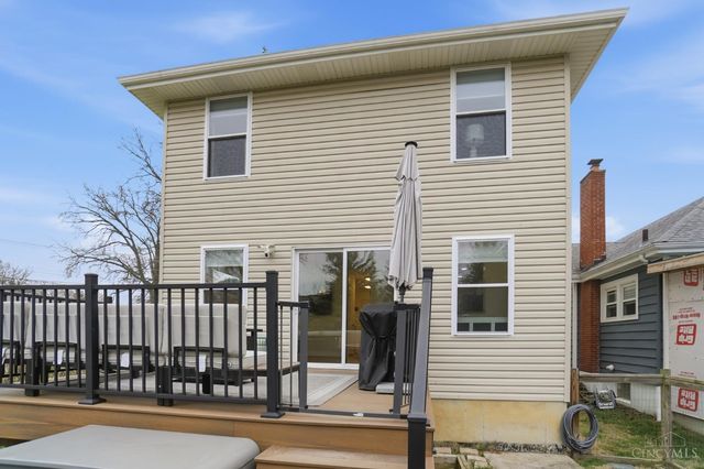 3723 Carlton Avenue, Fairfax, OH 45227