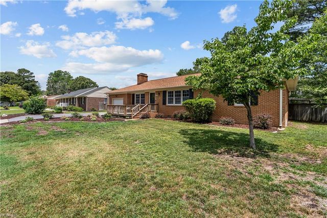 452 Warhawks RD, Chesapeake, VA 23322