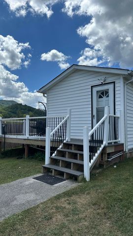 3969 3975 Wears Valley Road, Sevierville, TN 37862