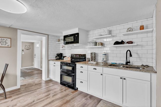 3969 3975 Wears Valley Road, Sevierville, TN 37862
