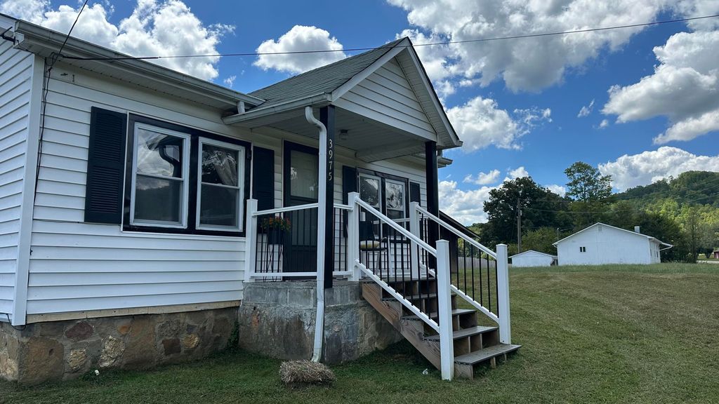 3969 3975 Wears Valley Road, Sevierville, TN 37862