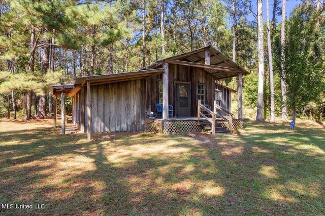 449 Oak Hill Road, Poplarville, MS 39470