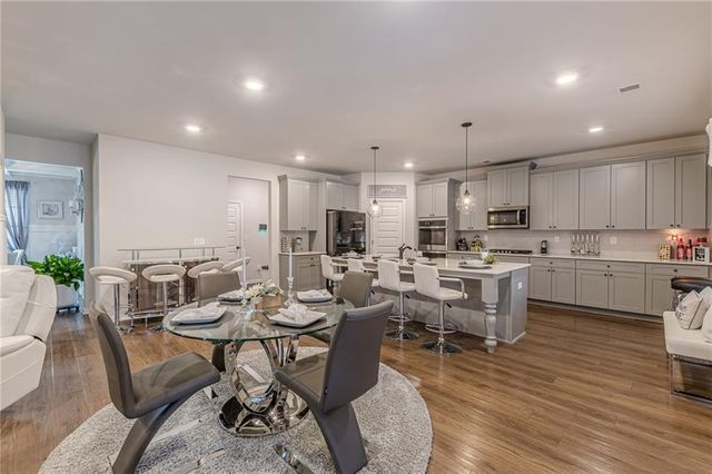 433 Malachi Bend, Mcdonough, GA 30252