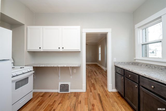 331 MCKINLEY Street, East Peoria, IL 61611