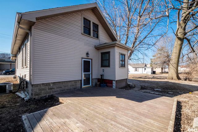 331 MCKINLEY Street, East Peoria, IL 61611