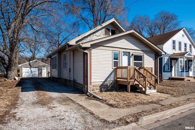 331 MCKINLEY Street, East Peoria, IL 61611