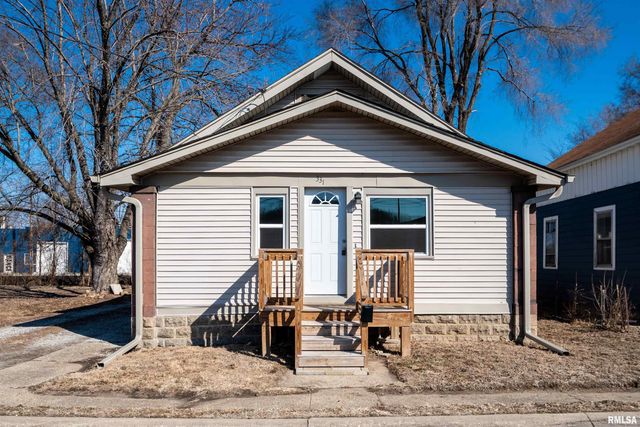 331 MCKINLEY Street, East Peoria, IL 61611