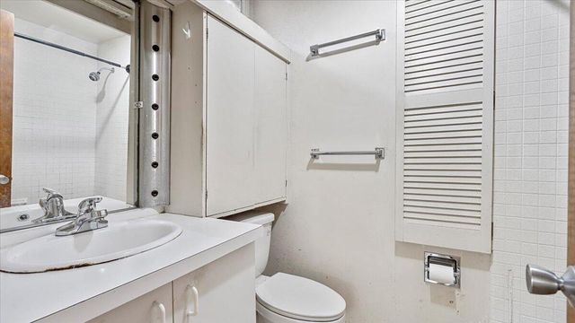 1307 Lutz Avenue, Ann Arbor, MI 48103