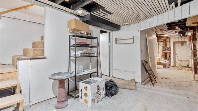 1307 Lutz Avenue, Ann Arbor, MI 48103