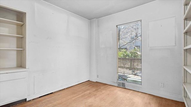 1307 Lutz Avenue, Ann Arbor, MI 48103