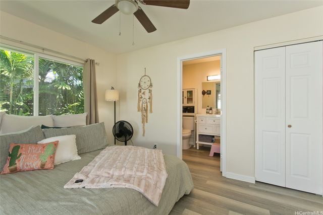 84-810 Farrington Highway C, Waianae, HI 96792