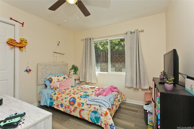 84-810 Farrington Highway C, Waianae, HI 96792