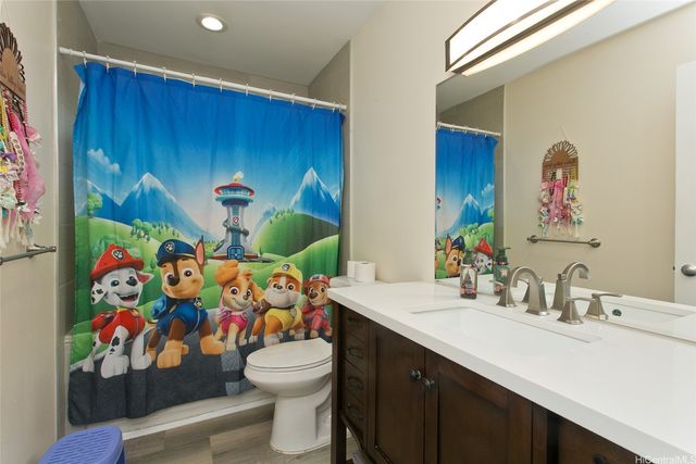 84-810 Farrington Highway C, Waianae, HI 96792