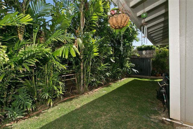 84-810 Farrington Highway C, Waianae, HI 96792