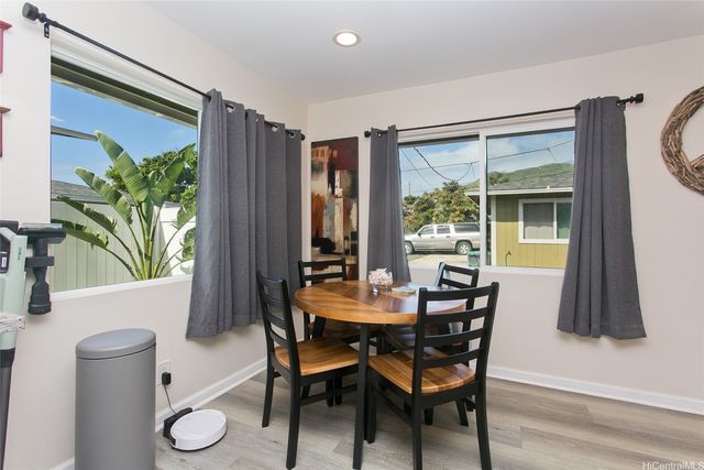 84-810 Farrington Highway C, Waianae, HI 96792