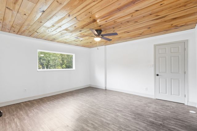 4890 County Road 4875, Pittsburg, TX 75686